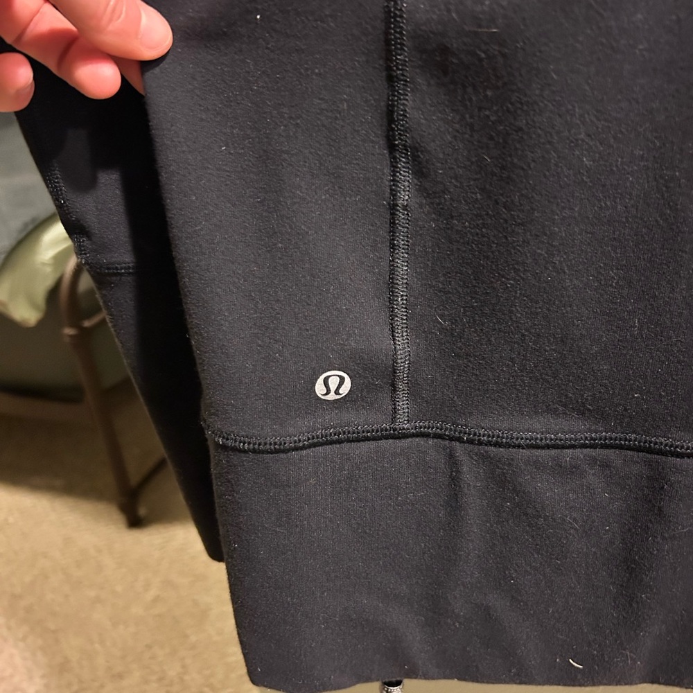Lululemon Limited Edition Ruffled Stride Jacket - Picture 5 of 6